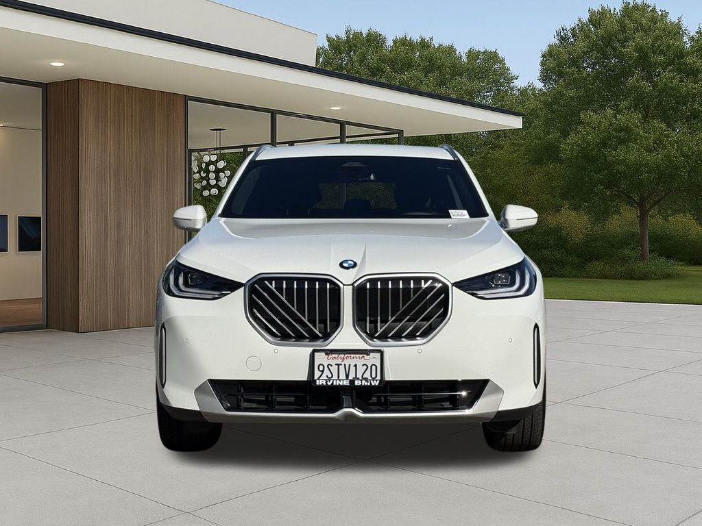 2025 BMW X3 30 xDrive photo 2