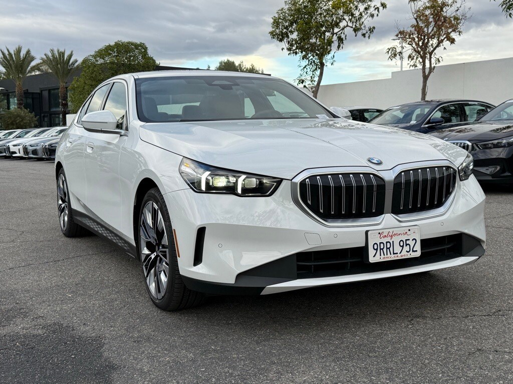 2025 Bmw 530i Sedan photo 4