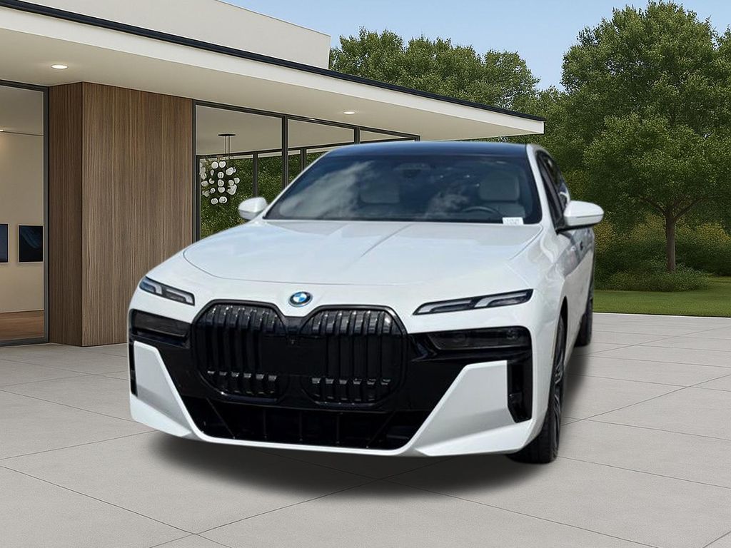 2024 BMW i7 xDrive60 photo 2