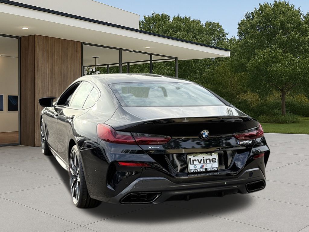 2026 BMW 8 Series M850i - Photo 11
