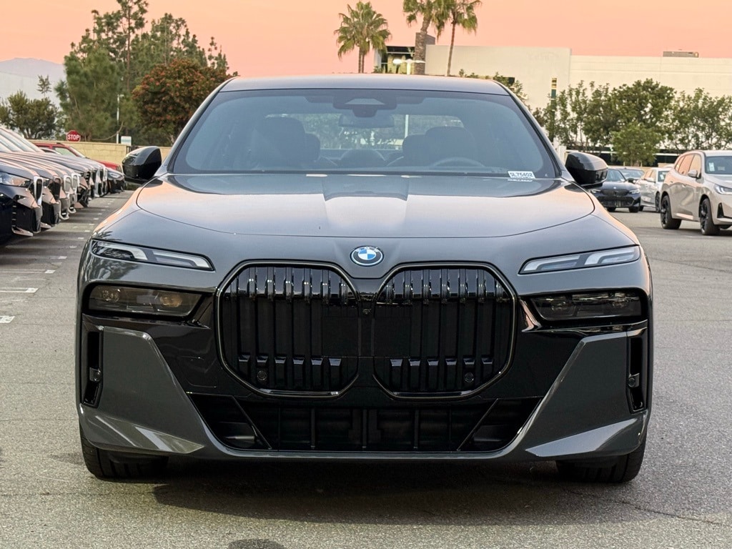 Used 2025 BMW i7 eDrive50 Sedan