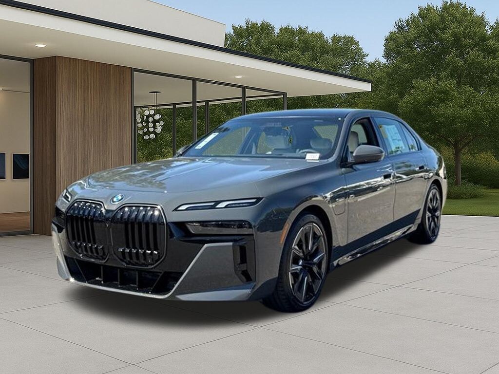New 2026 BMW 750e xDrive Sedan