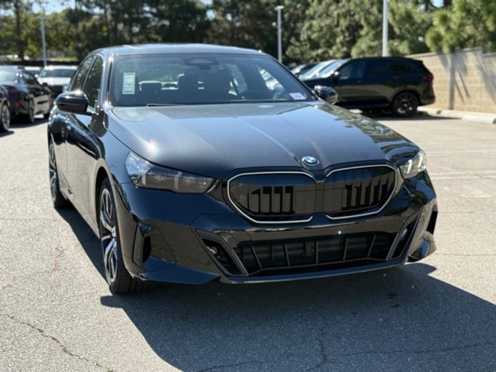 New 2026 BMW 530i Sedan