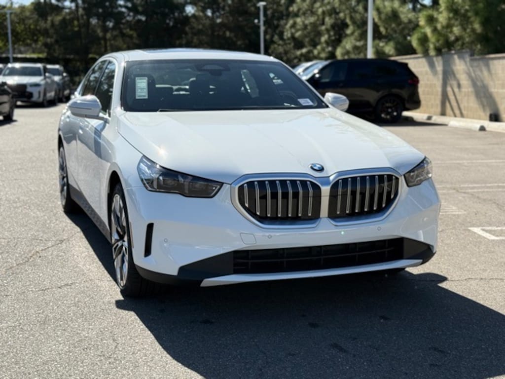 New 2026 BMW 530i Sedan