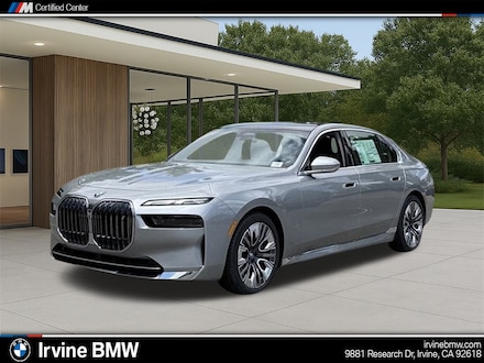 2025 BMW i7 xDrive60 Sedan
