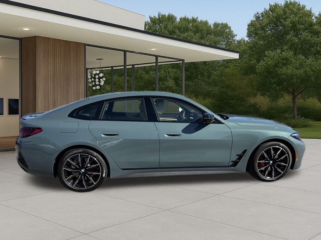 2025 BMW 430i photo 6