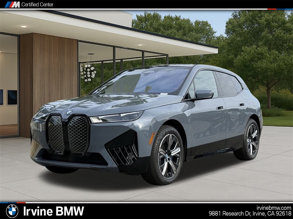 2023 BMW iX Base's photo