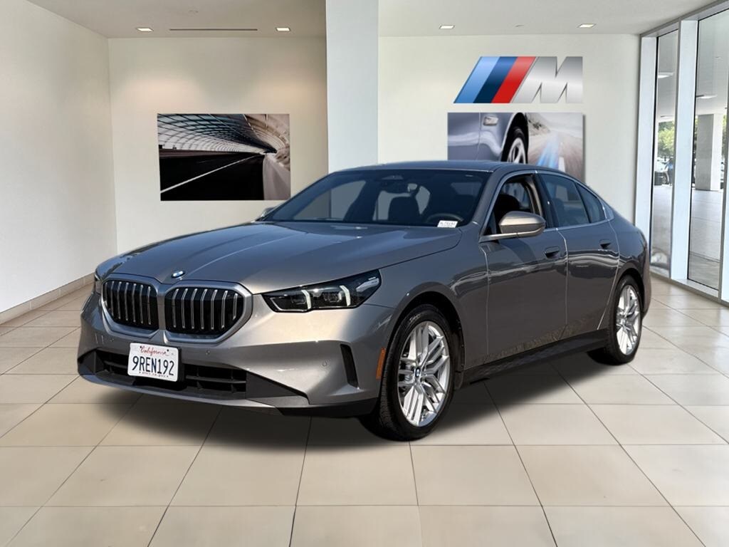 2025 Bmw 530i photo 2