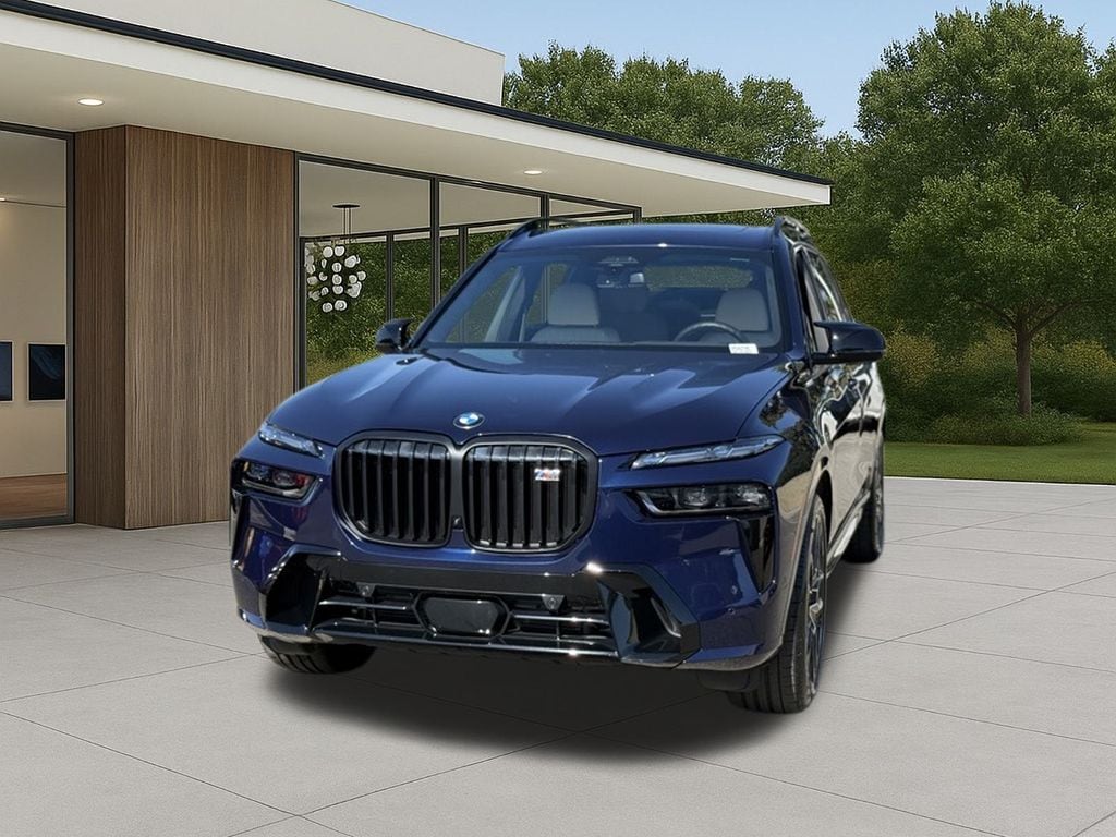 2026 BMW X7 M60i photo 2