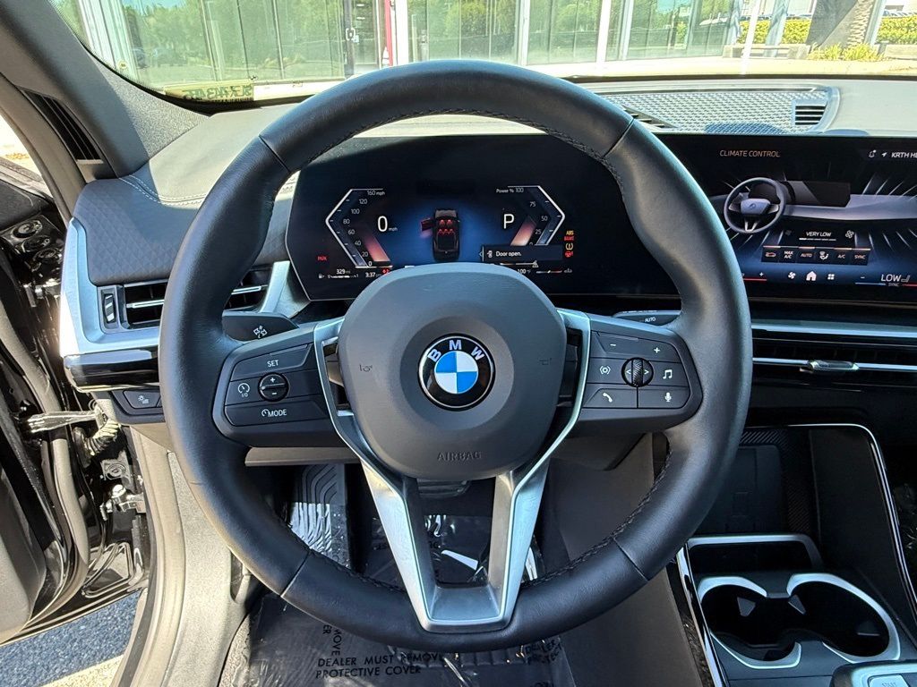 2025 BMW X2 28i - Photo 24