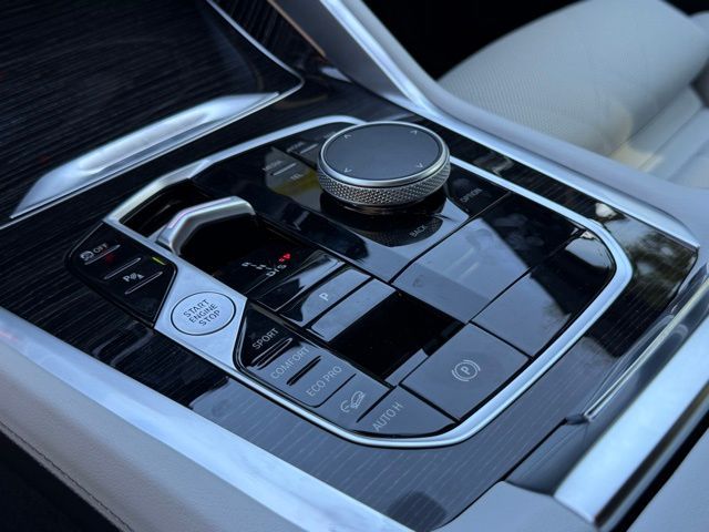 2026 BMW X6 40i - Photo 24
