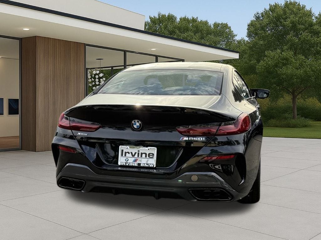 2026 BMW 8 Series M850i - Photo 9