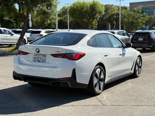 2023 BMW i4 eDrive35 photo 3