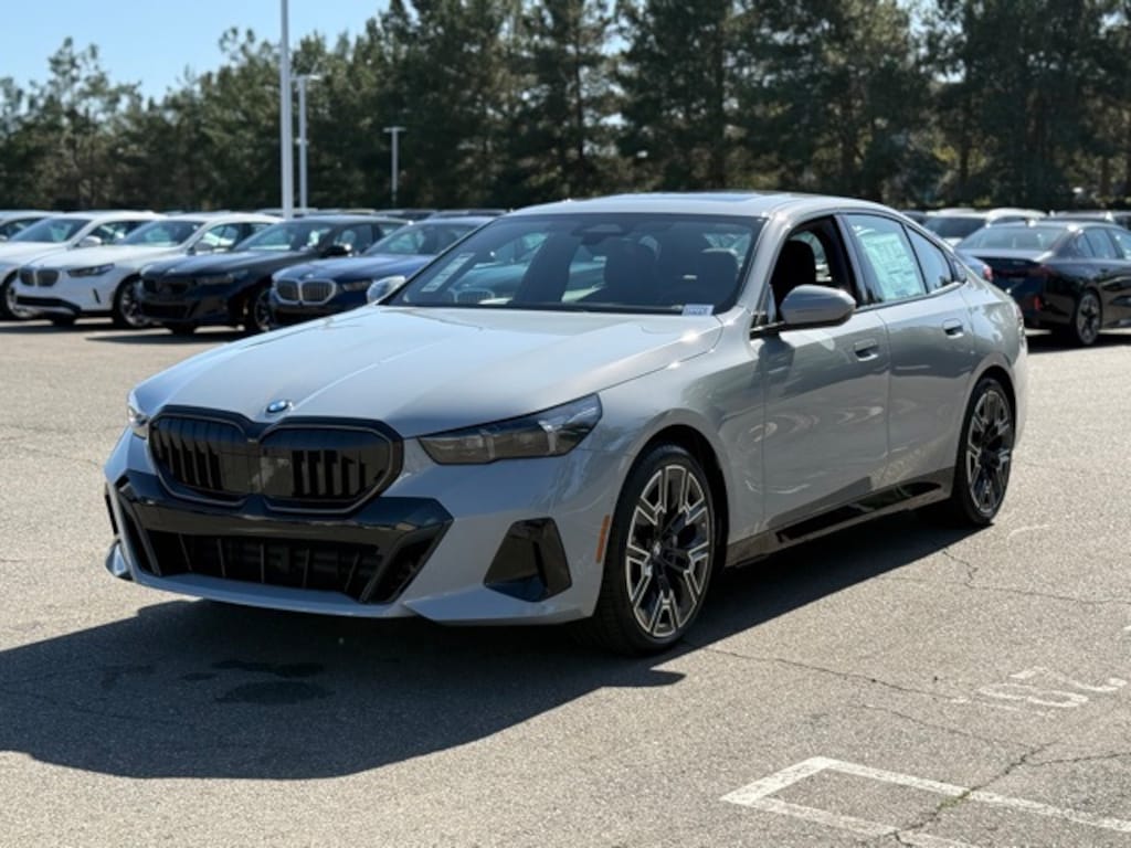New 2026 BMW 530i Sedan