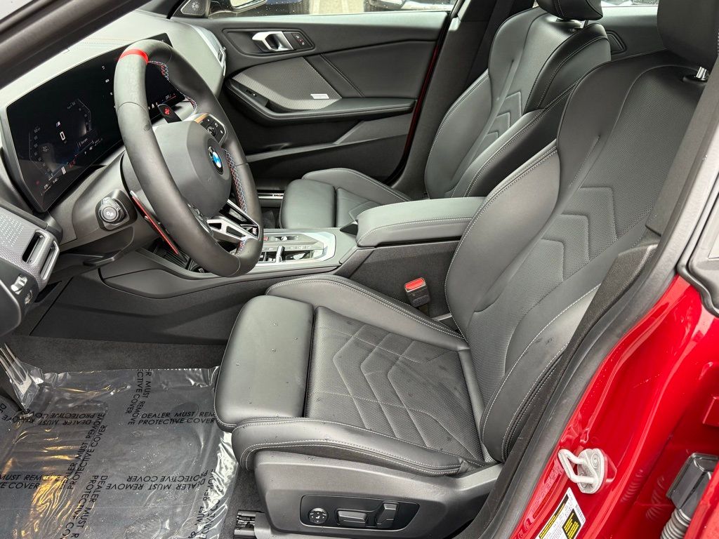 2025 BMW 2 Series M235 - Photo 18