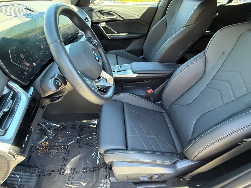 2025 BMW X2 28i - Photo 20