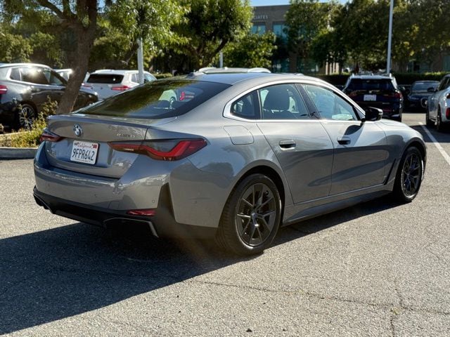 2023 BMW i4 eDrive35 photo 3
