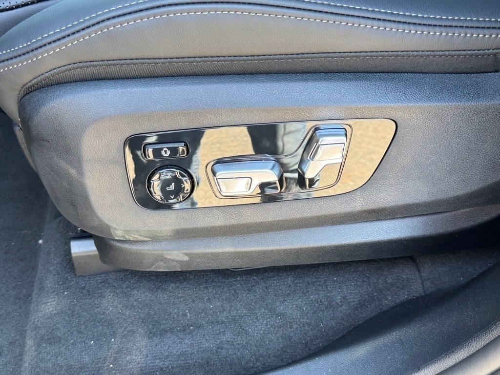 2026 BMW X5 40i - Photo 21