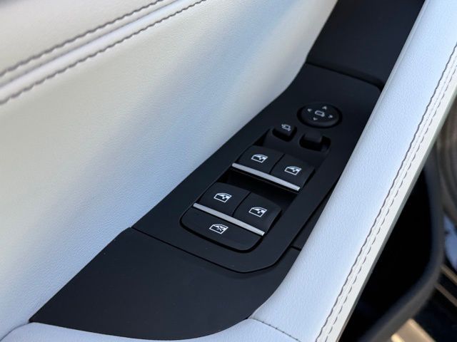 2026 BMW X6 40i - Photo 15