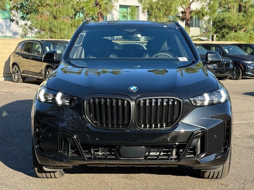 New 2026 BMW X5 sDrive40i SUV