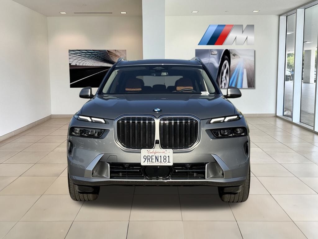2025 Bmw X7 xDrive40i photo 3