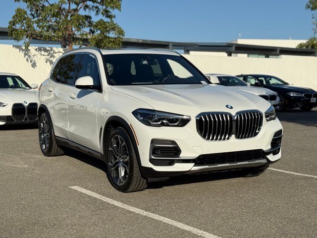 2023 BMW X5 xDrive40i photo 4