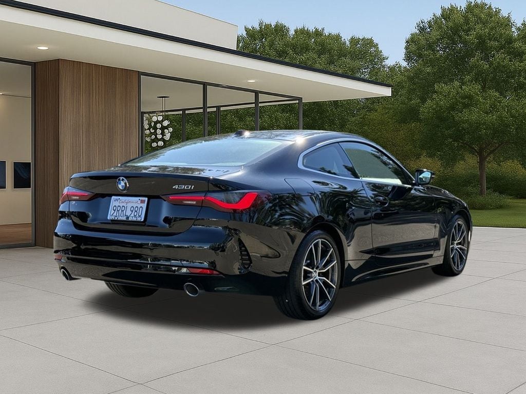 2025 BMW 430i photo 3