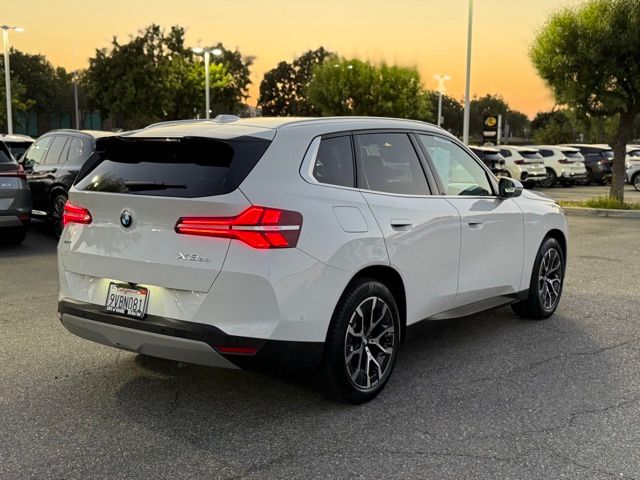 2026 BMW X3 30 xDrive photo 3