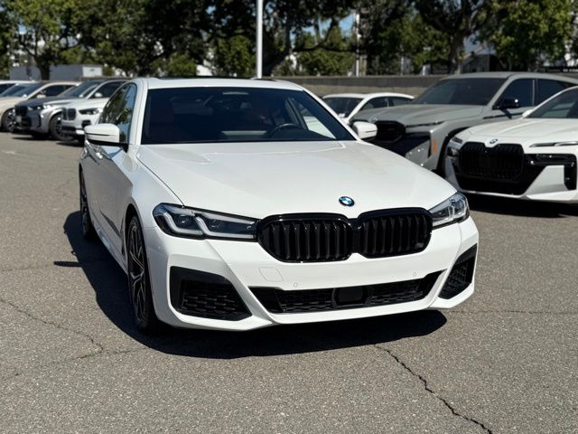 2023 BMW 540i photo 4