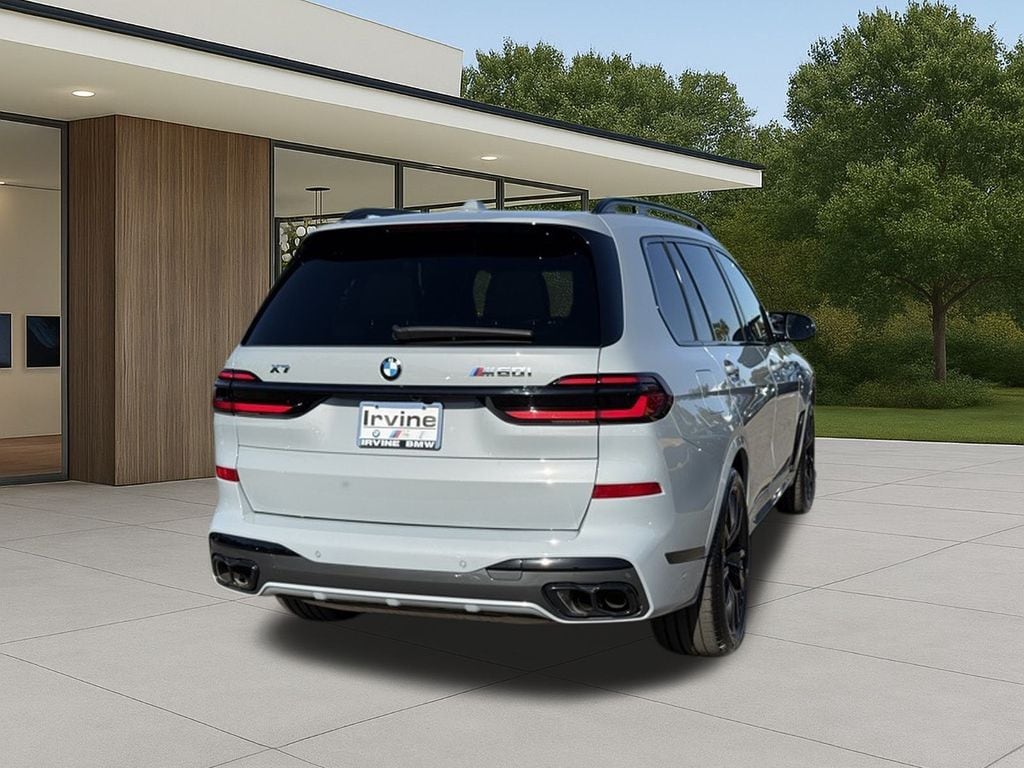 2025 BMW X7 M60i - Photo 9