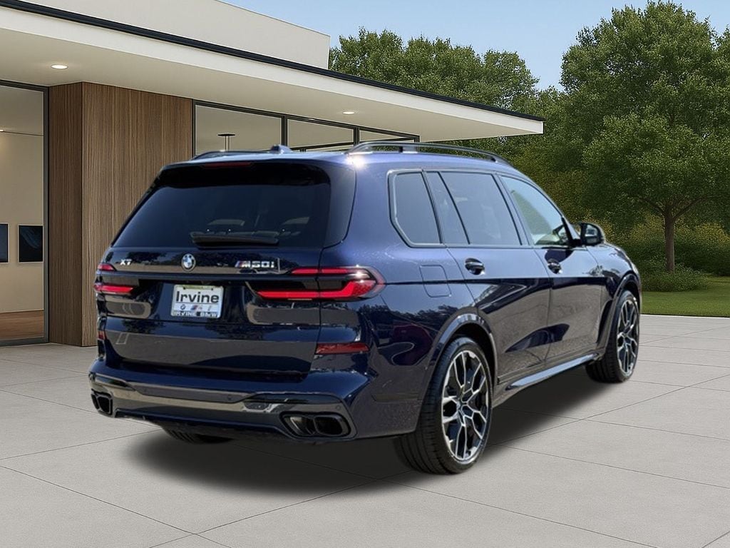 2026 BMW X7 M60i photo 3
