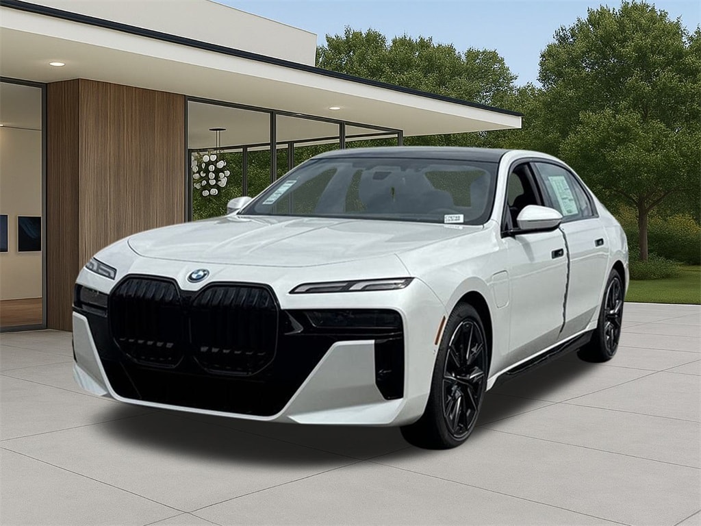 New 2026 BMW 750e xDrive Sedan