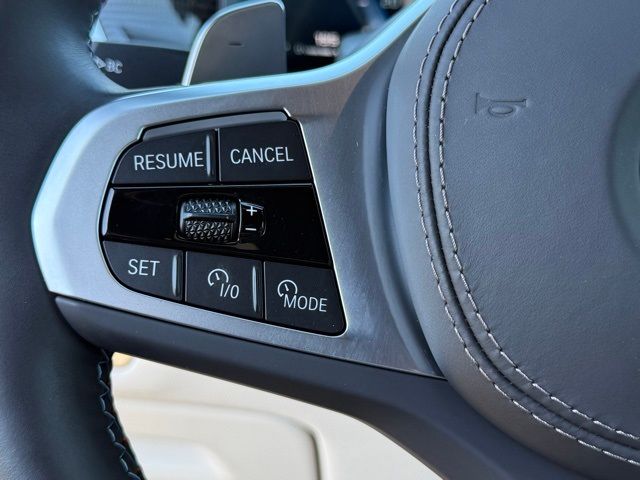 2026 BMW X7 M60i - Photo 25
