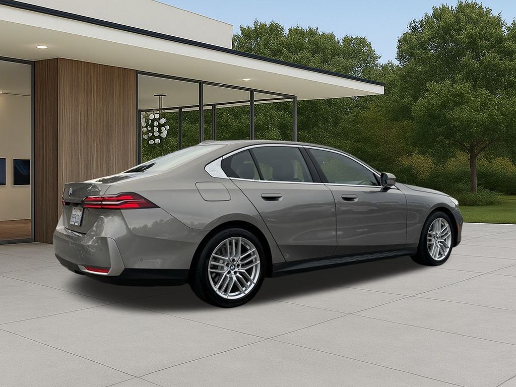 2025 BMW 530i photo 6