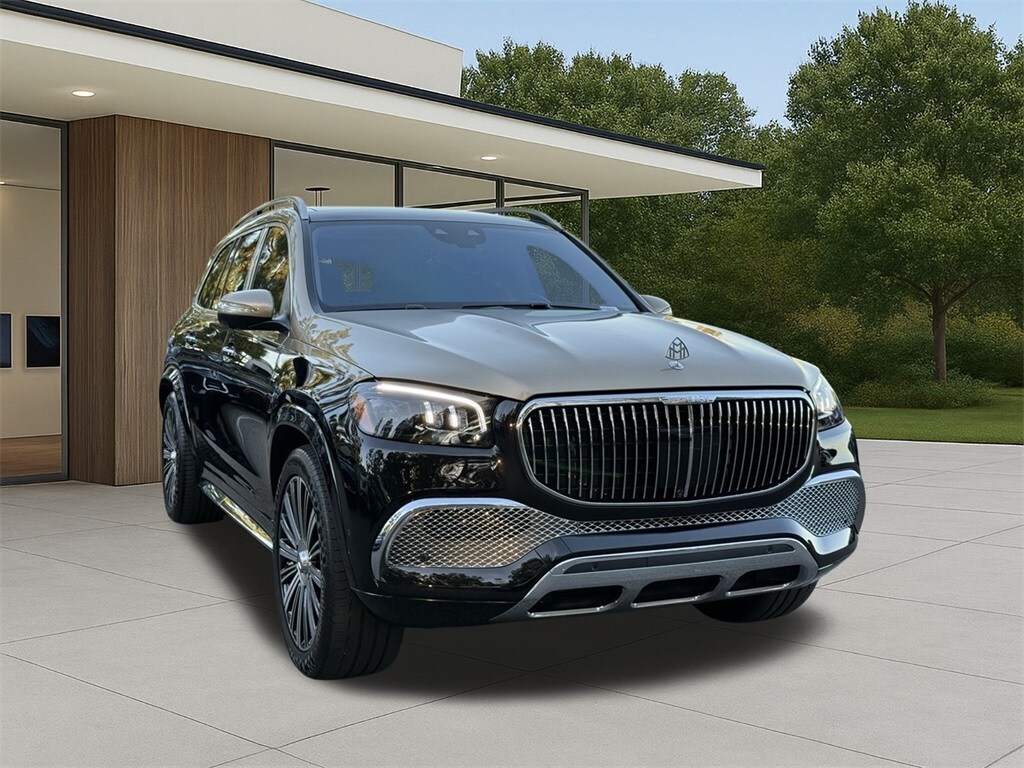 2023 Mercedes Benz GLS Maybach 600 4MATIC photo 3