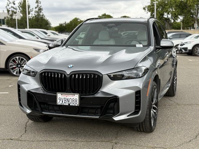 2026 BMW X5 sDrive40i photo 2