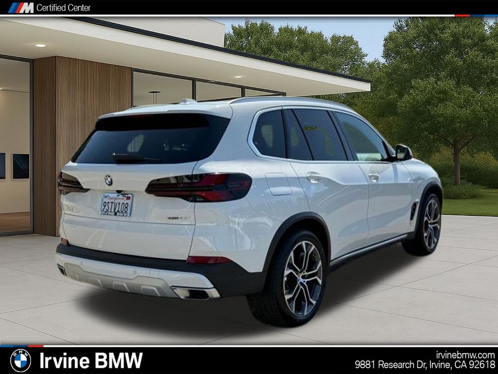 2025 BMW X5 xDrive40i photo 3