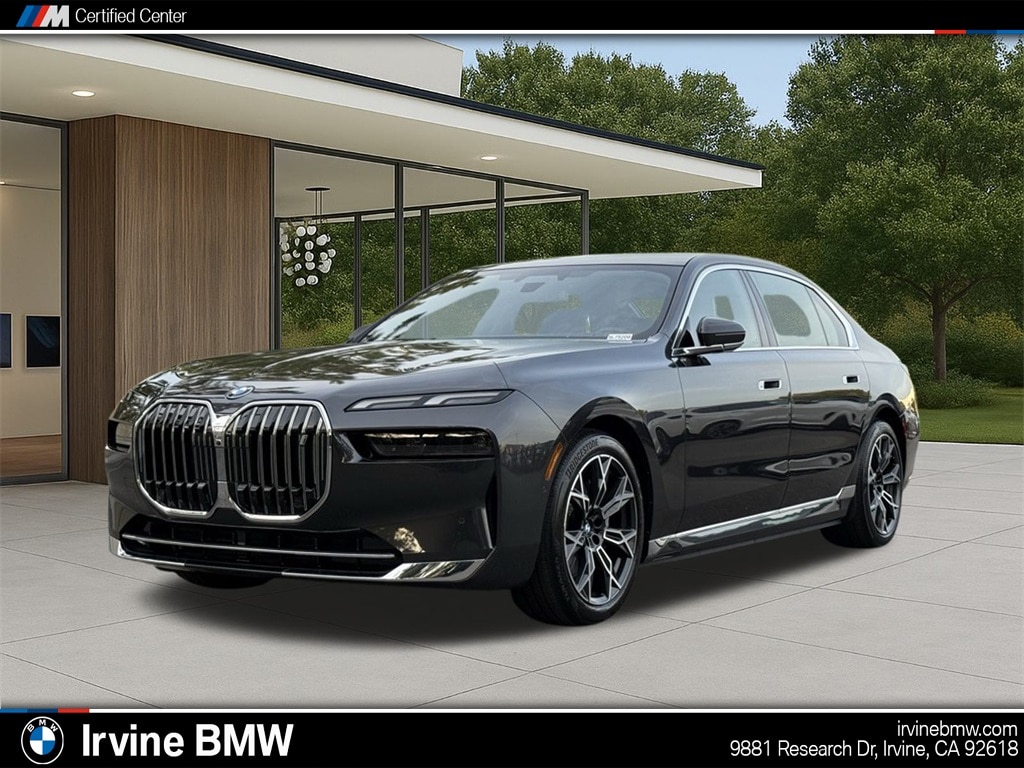 2025 BMW i7 Sedan 