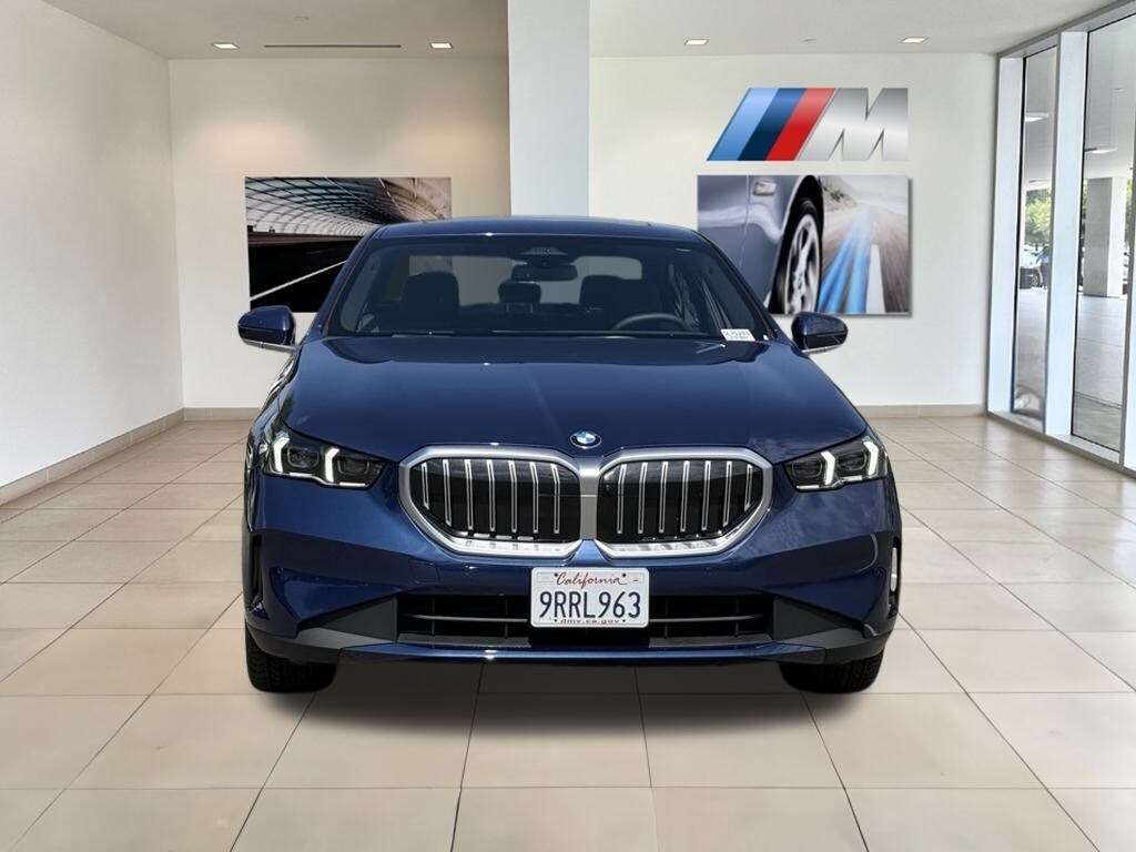 2025 Bmw 530i photo 2