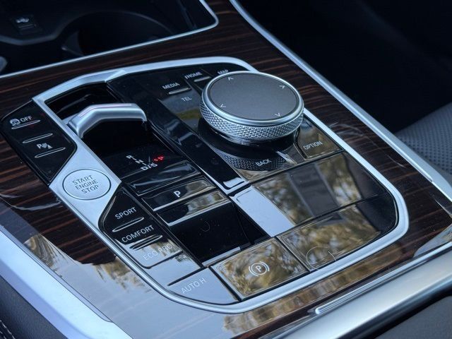 2026 BMW X5 40i - Photo 23