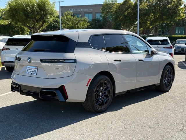 2026 BMW iX xDrive45 photo 3