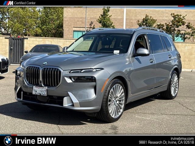 2026 BMW X7 xDrive40i's photo