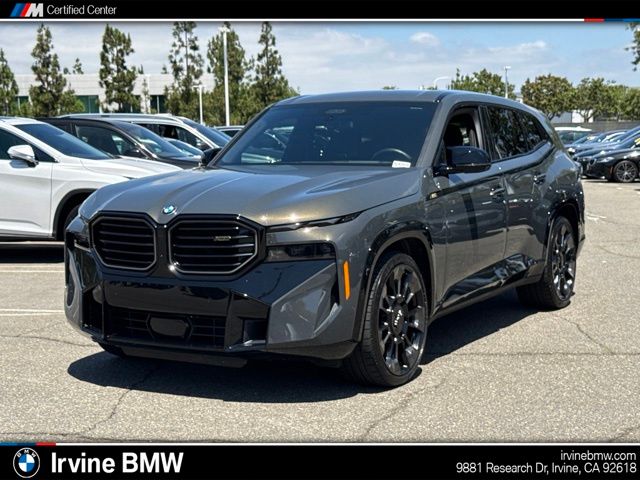 2023 BMW XM -'s photo