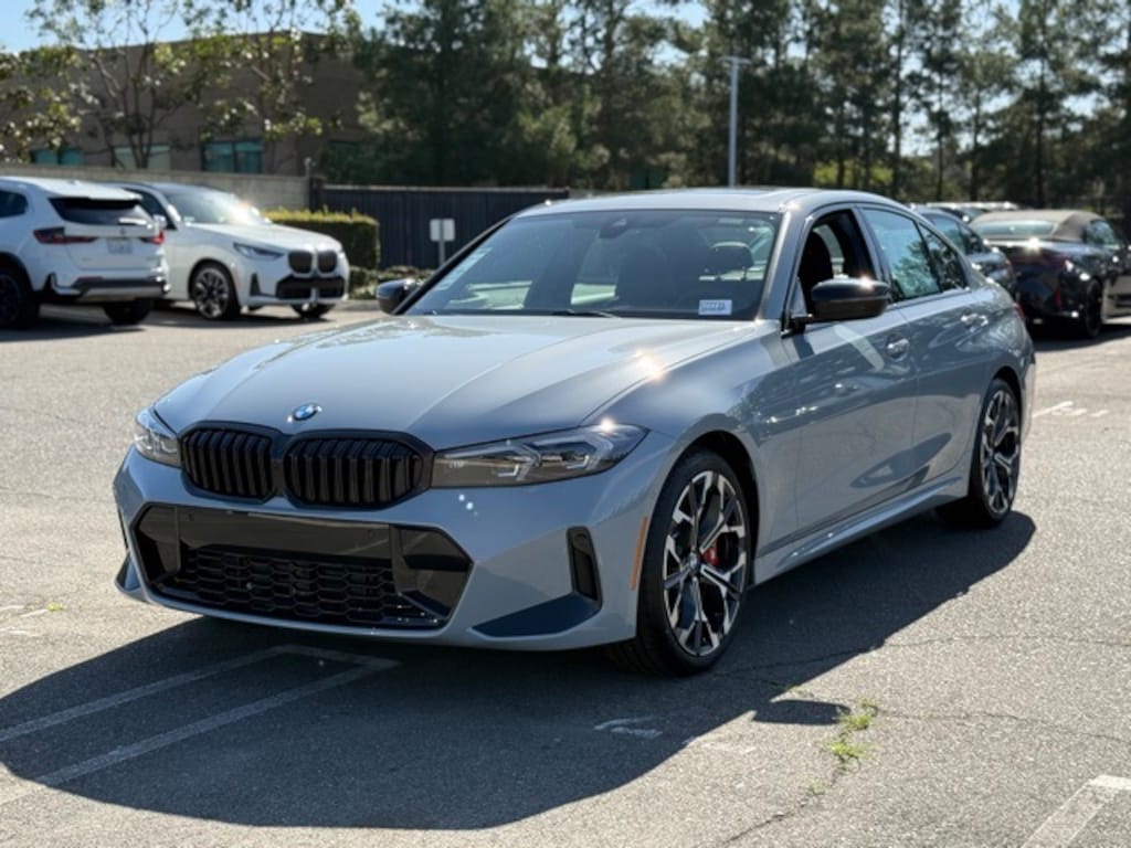 New 2026 BMW 330i Sedan