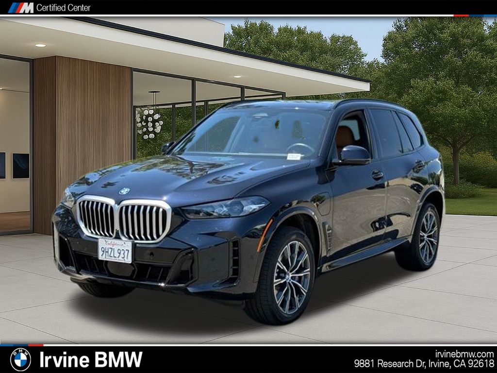 2024 BMW X5 xDrive50e's photo