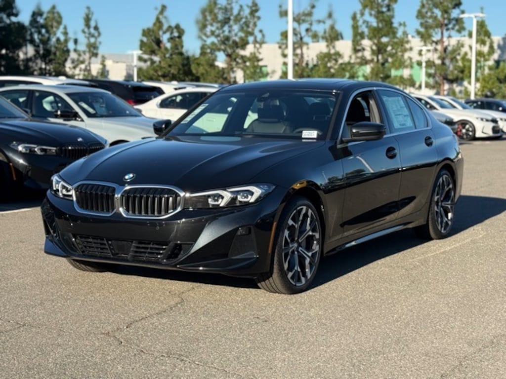 New 2026 BMW 330i Sedan