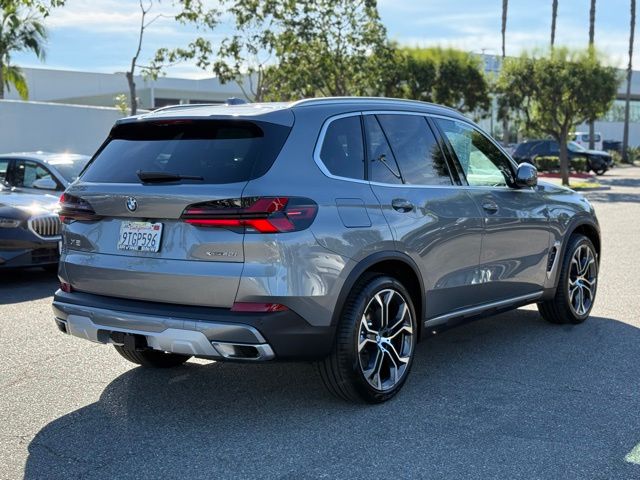 2026 BMW X5 xDrive40i photo 3