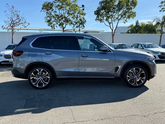 2026 BMW X5 xDrive40i photo 6