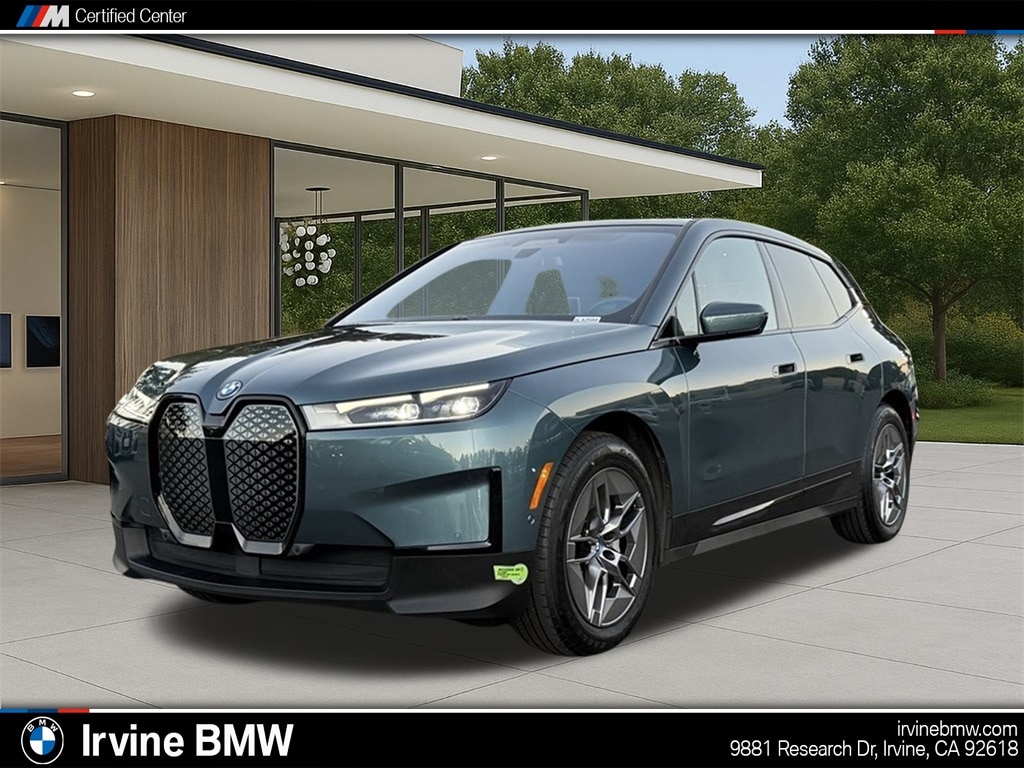 2023 BMW iX Base's photo