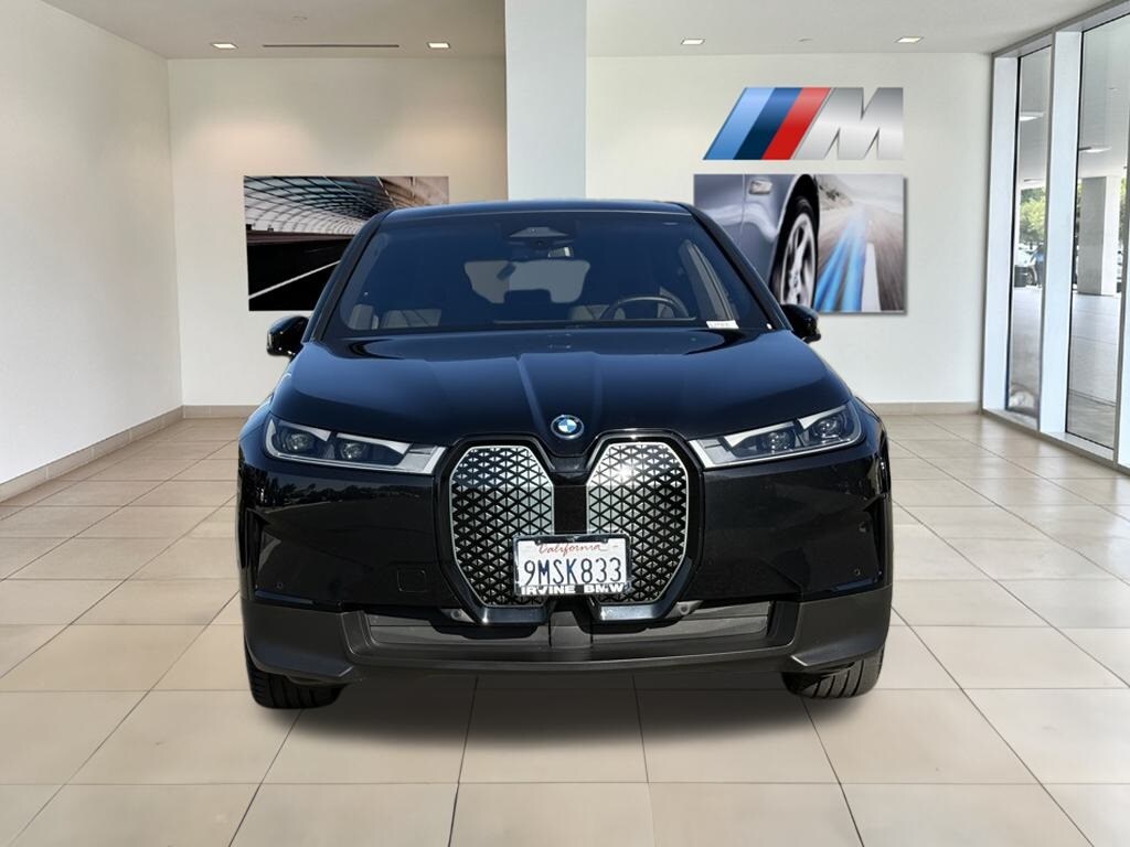 2025 Bmw iX photo 3